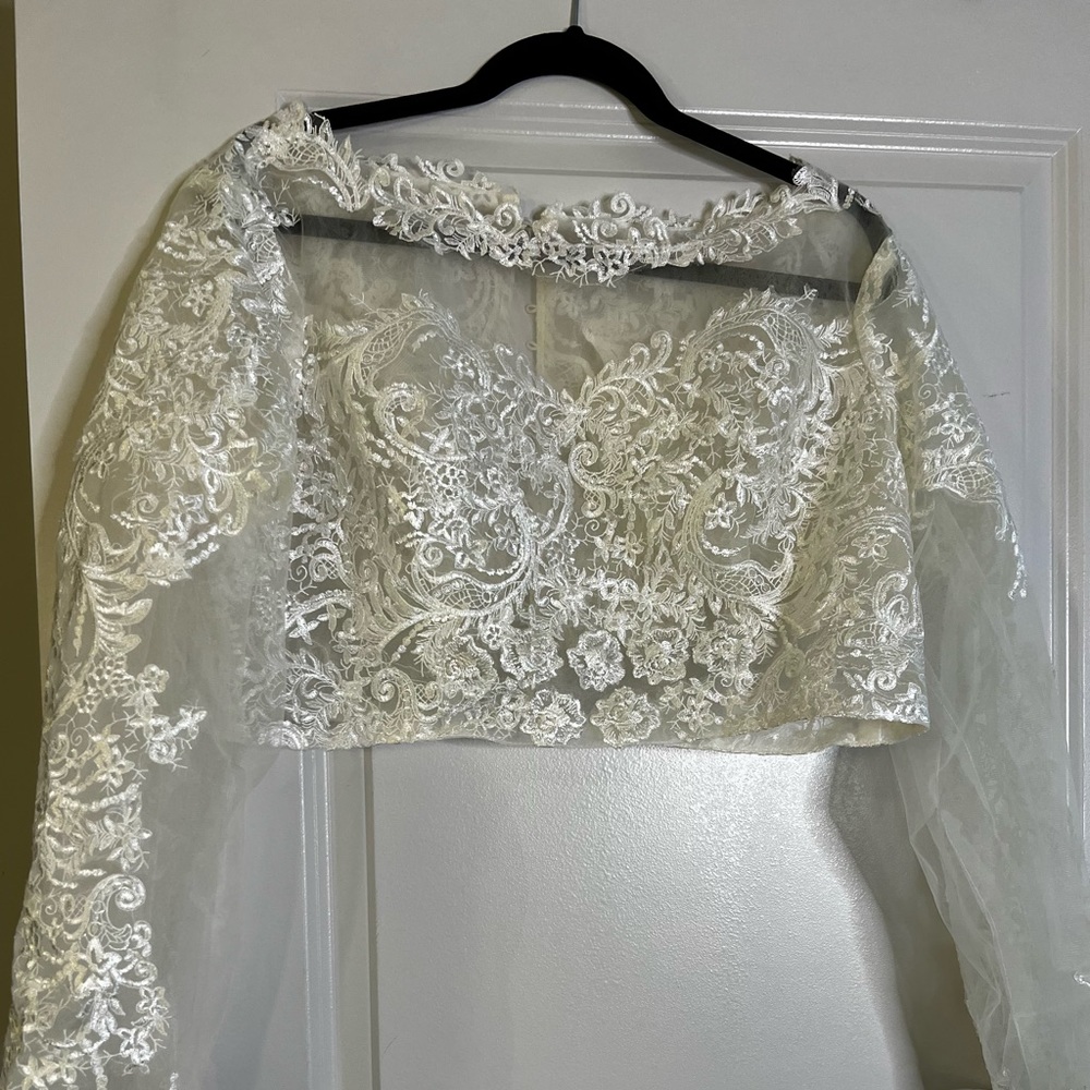 Off-White Sheer Lace Bridal Jacket size 18